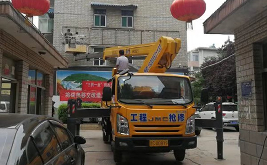 高空车